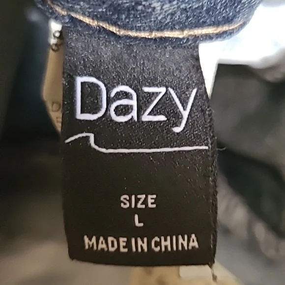 dazy y2k baggy wide legged low waisted darker washed jeans °❀⋆.ೃ࿔*:・ - Picture 5 of 5